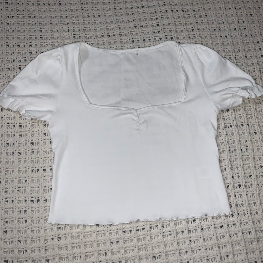 Small Damage (Back Hole) Top